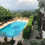 Sapanca Dilek Konagi 3*