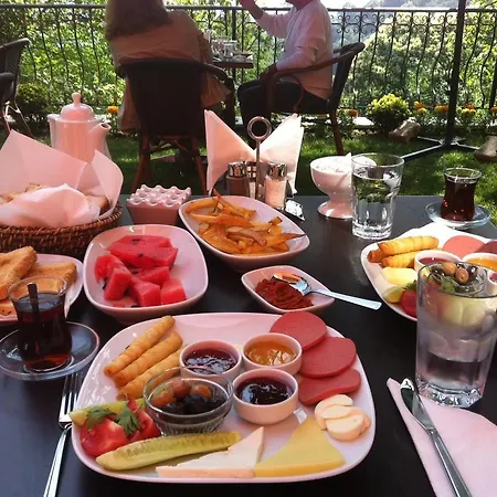 Hotel Dilek Konagi Sapanca