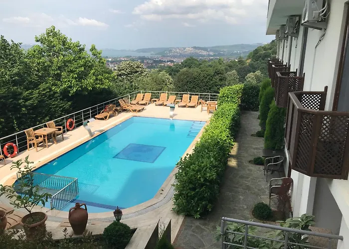 Sapanca Dilek Konagi 3*